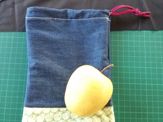 שקית פרי לאורן :-)