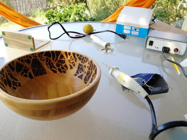 צריבה על קערת עץ – שער ביער